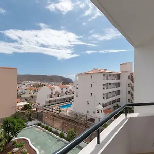 Great 2 Beds Cristianos Apartment
